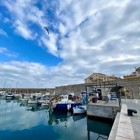 Apartment Les Beaux Jours - Calm & Sunny Balcony