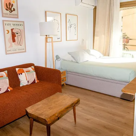 Les Beaux Jours - Calm & Sunny Balcony * Antibes