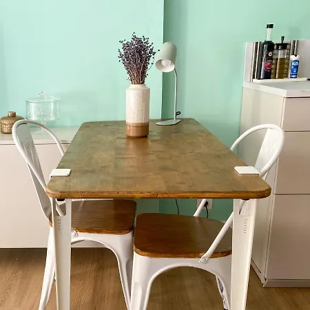 Les Beaux Jours - Calm & Sunny Balcony *