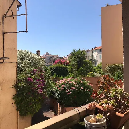 아파트 Les Beaux Jours - Calm & Sunny Balcony *