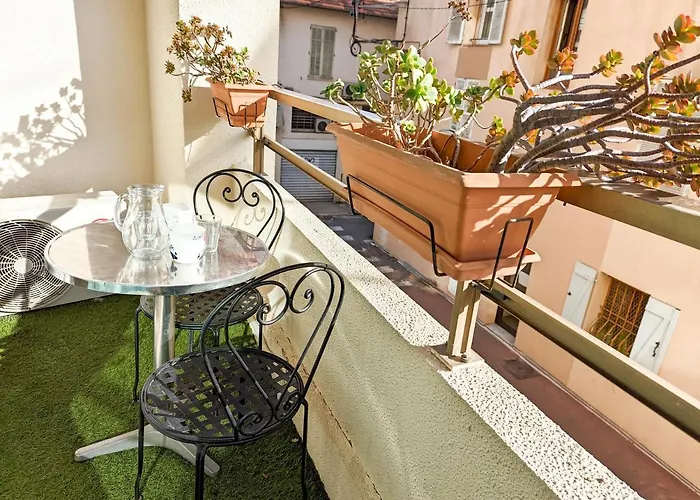 Les Beaux Jours - Calm & Sunny Balcony Appartamento *